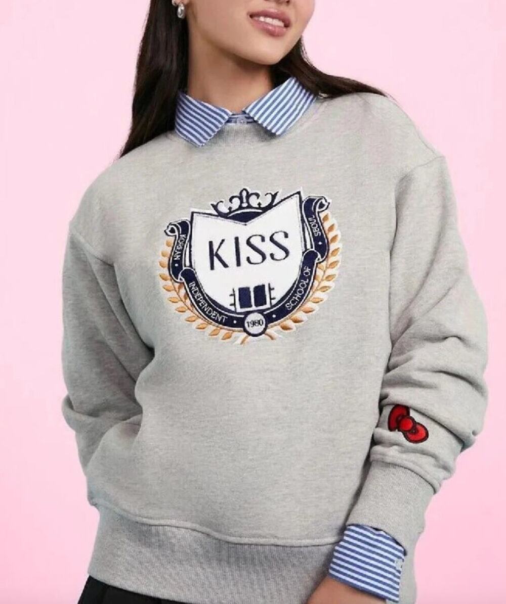 Forever 21 XO Kitty Hello Kitty KISS Sweatshirt Women's Size L Gray Embroidered